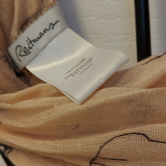 Cats with Glasses Scarf - Picture 6 of 6